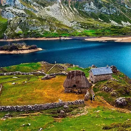 Zentralclub La Osera Visionando La Naturaleza Santiago del Hermo